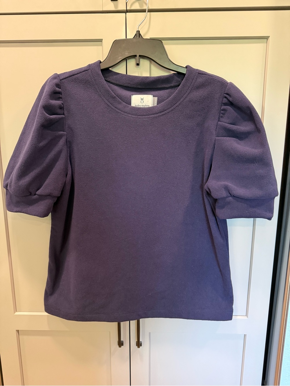 Dudley Stephens Cleo top in French Terry navy